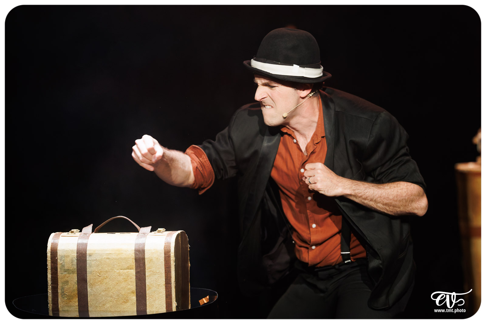 VIVI (CIE VIBRATION VISUELLE)